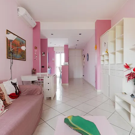 Mac Mahon - Colorful With Balcony! Apartment Milan